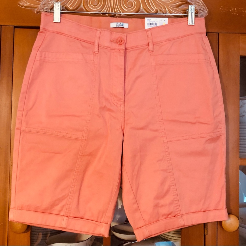 NWT Croft & Barrow Women's Mid Rise Shorts